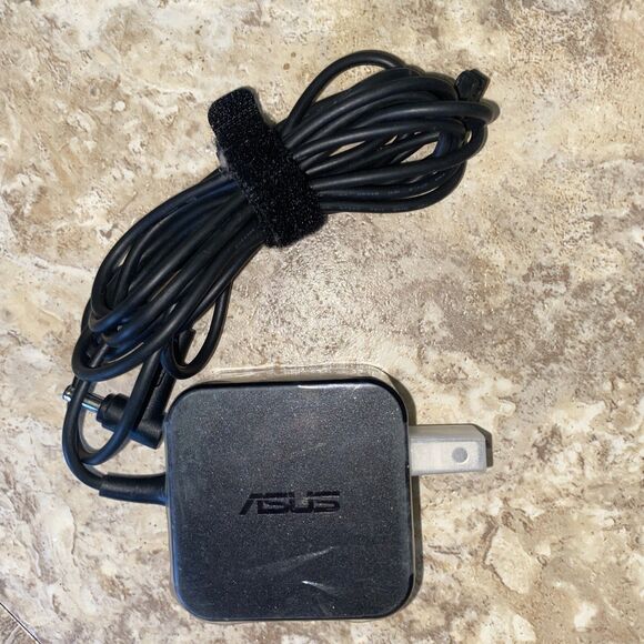 Asus ADP-33AW Ac Laptop Charger Adapter Charger Power Supply 19V 1.75A USA - Picture 1 of 3